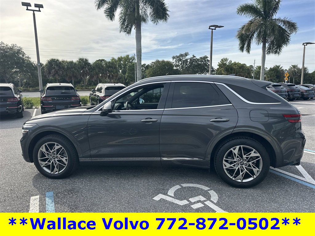 Used 2022 Genesis GV70 2.5T w/ Advanced Package image 9