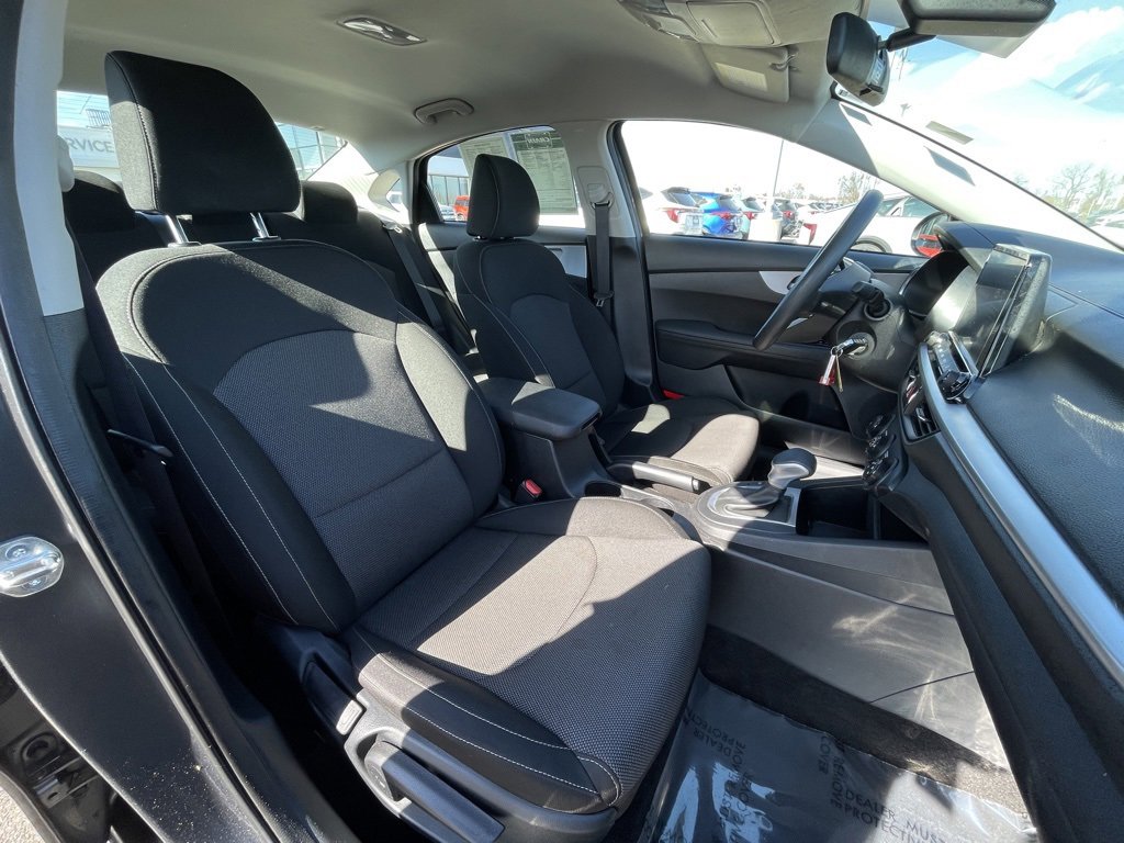 Certified 2024 Kia Forte LXS image 27