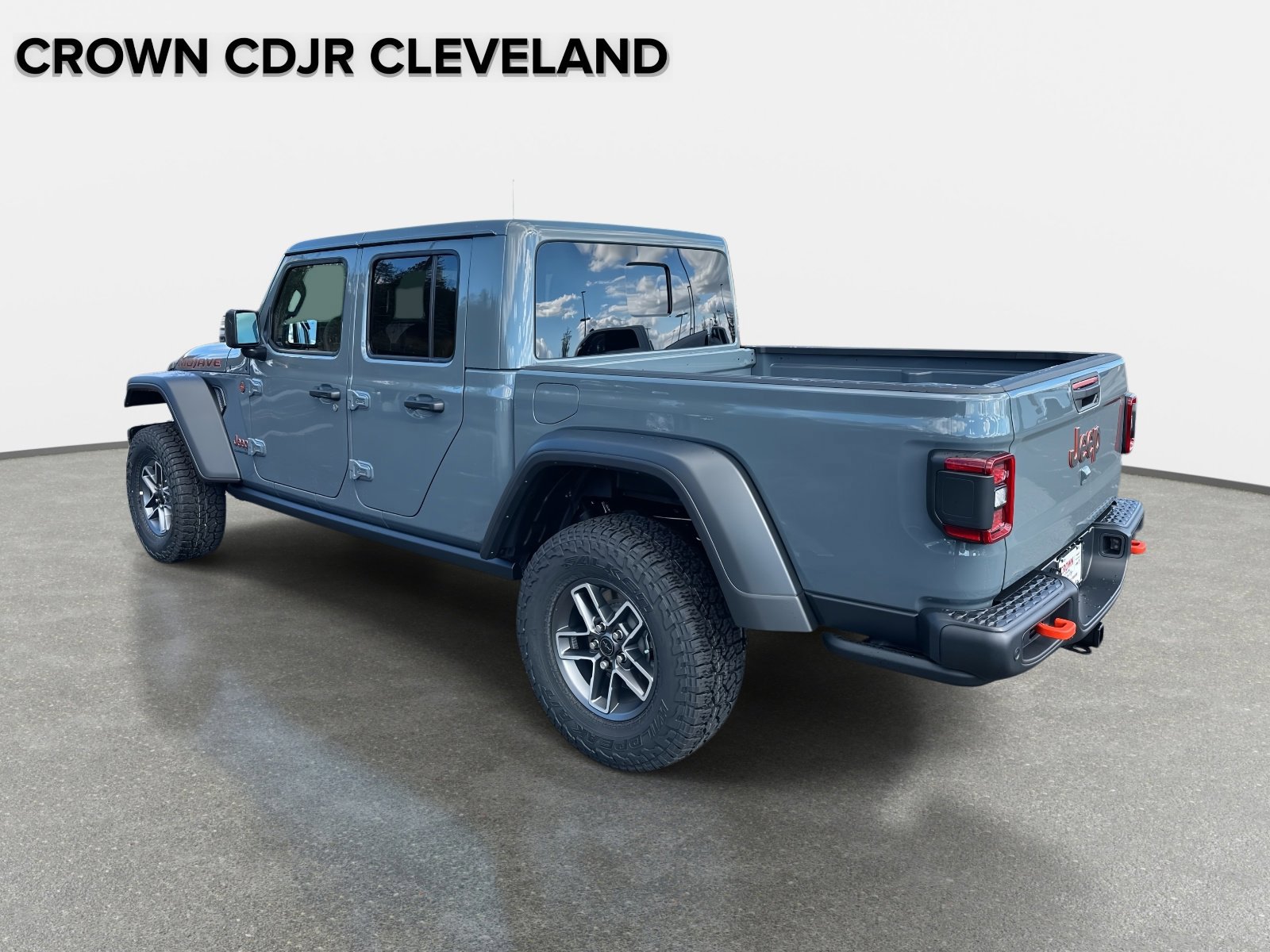 New 2026 Jeep Gladiator Mojave w/ Steel Bumper Group image 6