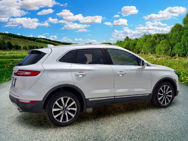 Used 2019 Lincoln MKC Reserve w/ MKC Technology Package FWD image 6