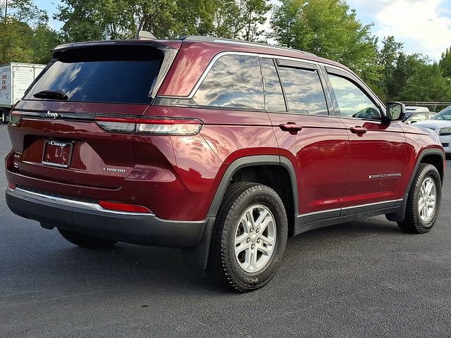 Used 2022 Jeep Grand Cherokee Laredo w/ Luxury Tech Group I AWD/4WD image 9