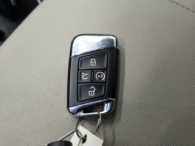 Used 2021 Volkswagen Atlas SEL Premium AWD/4WD image 26