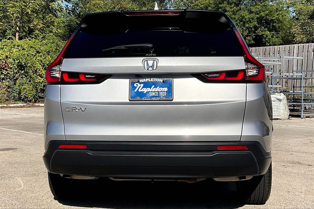 Used 2024 Honda CR-V EX image 4