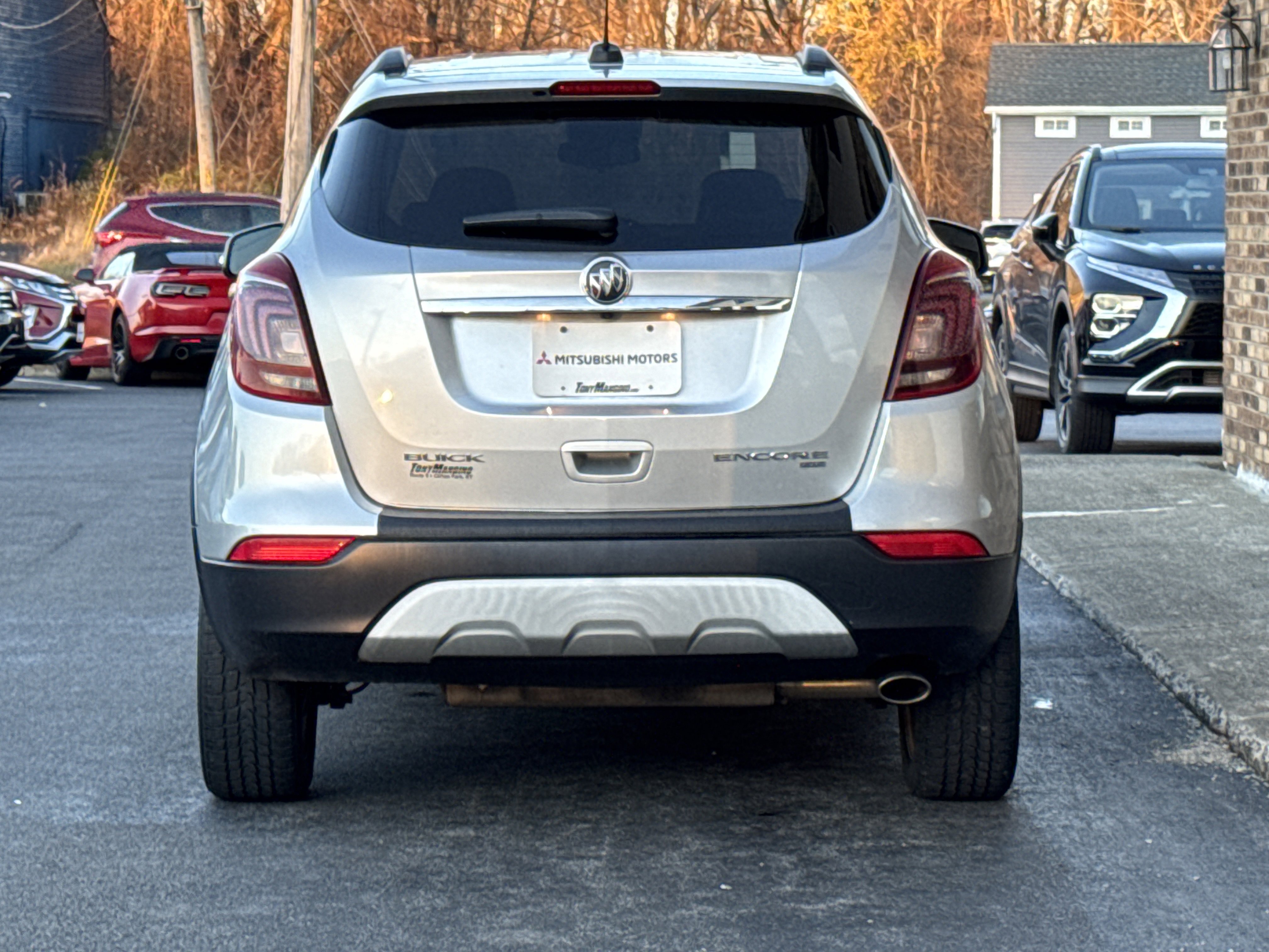 Used 2017 Buick Encore Preferred image 4