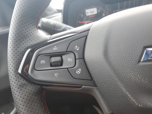 New 2026 Chevrolet Trax RS w/ Sunroof Package FWD image 23