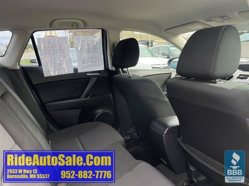 Used 2012 MAZDA MAZDA3 i Touring FWD image 16