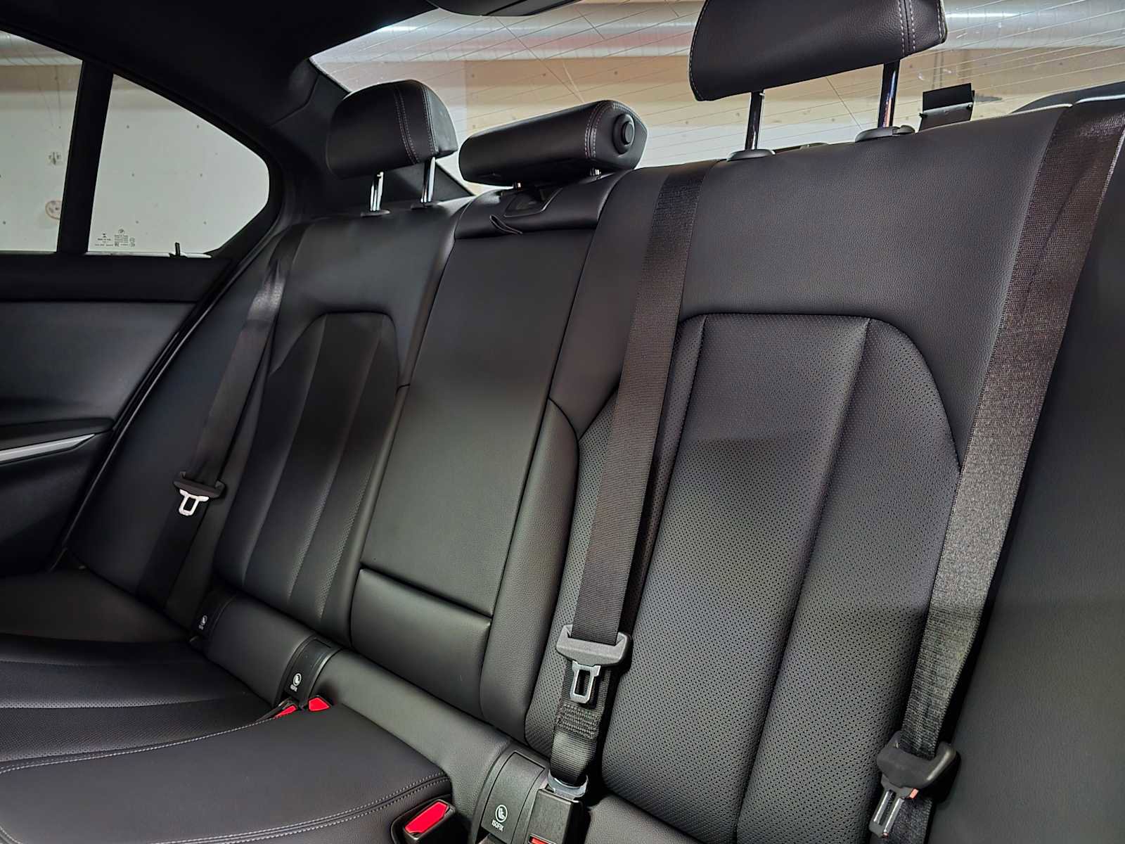 Used 2023 BMW M340i w/ Shadowloine Package image 19