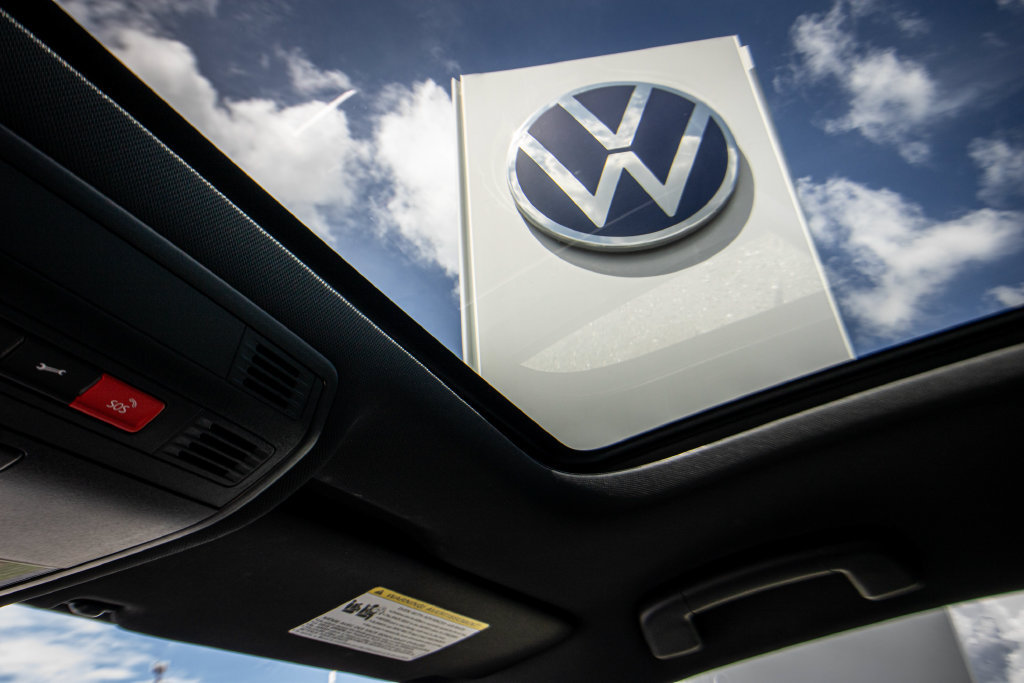 Used 2019 Volkswagen GTI SE FWD image 46
