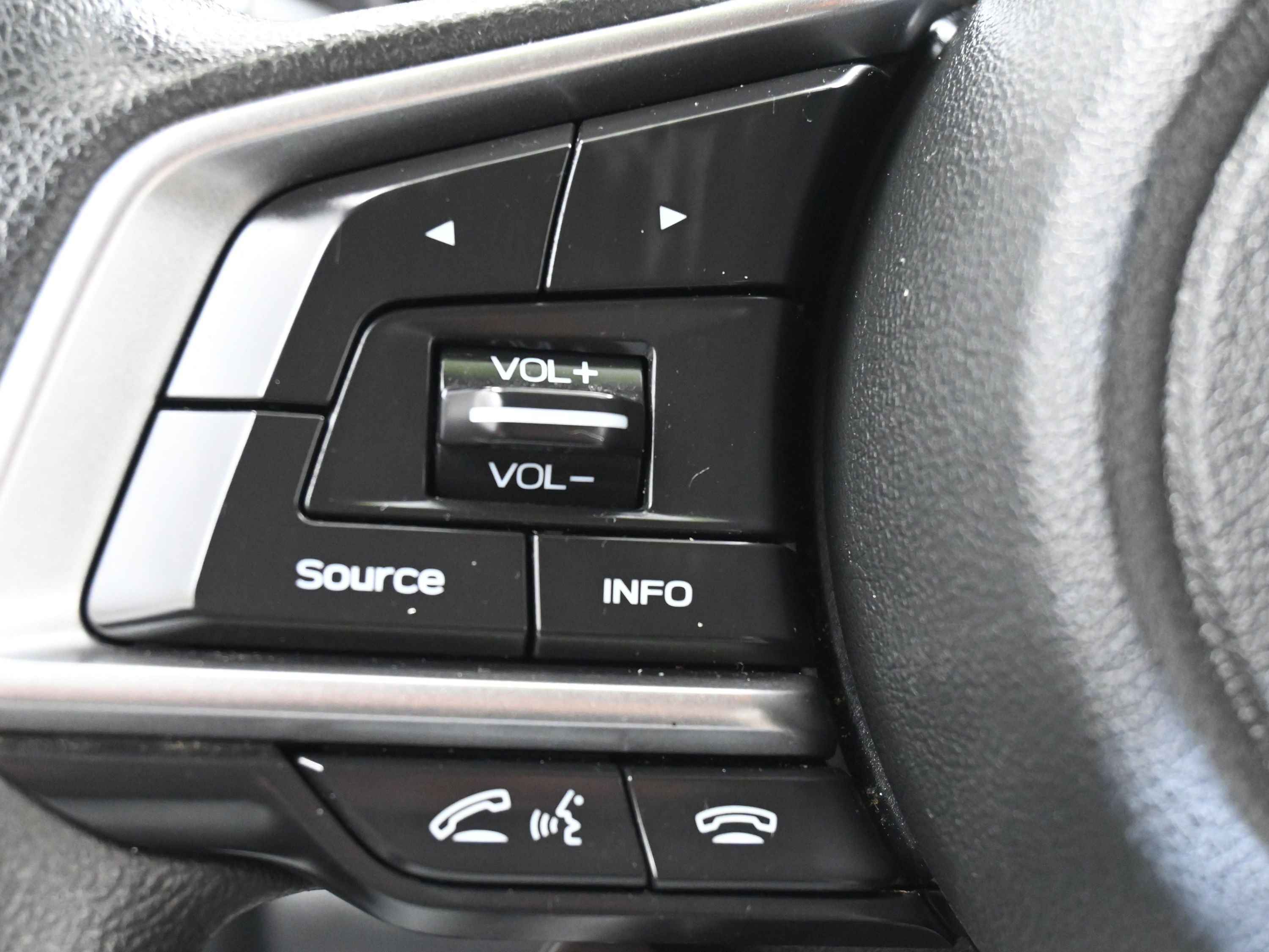 Used 2020 Subaru Impreza Premium image 30