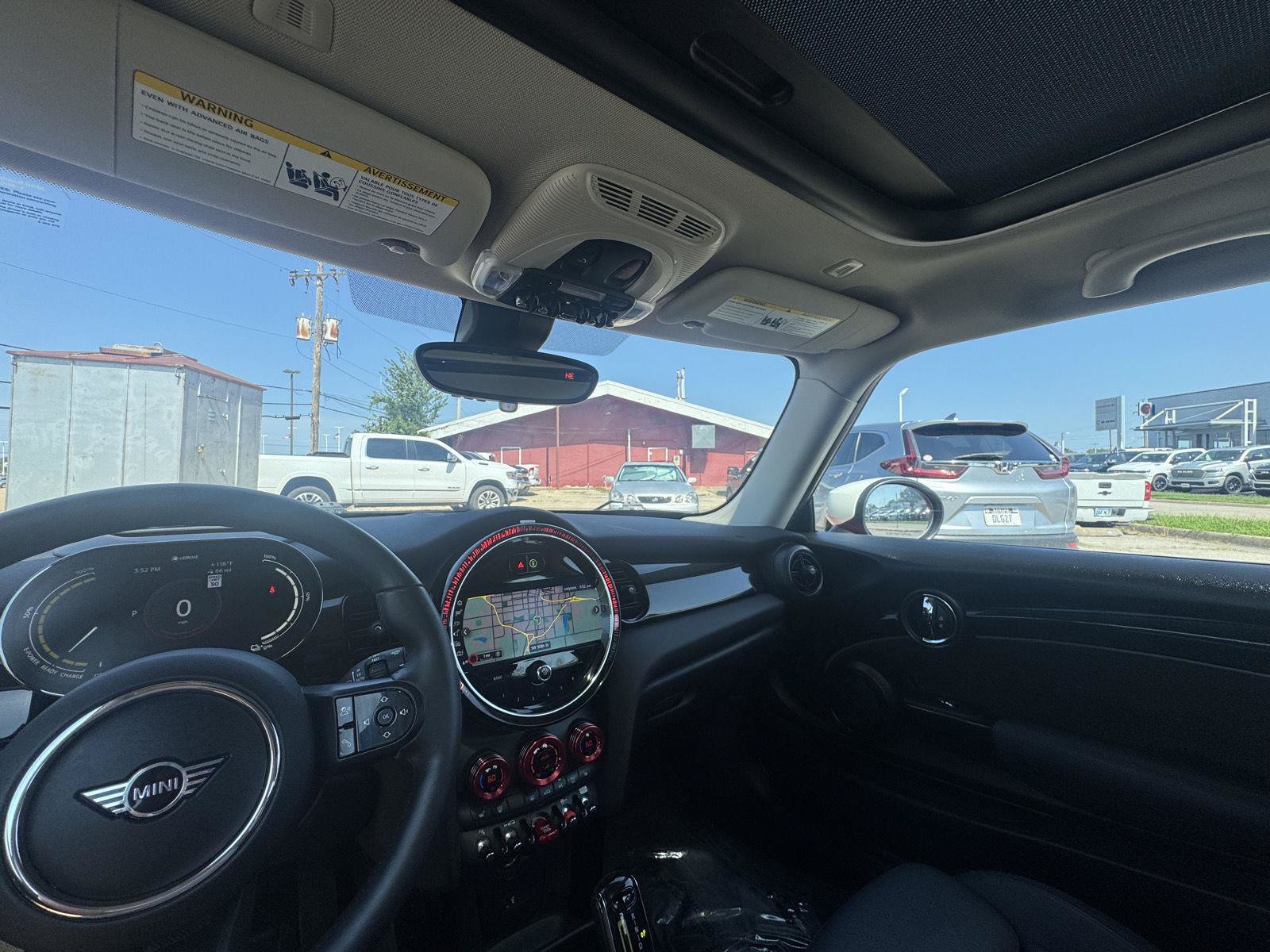 Used 2022 MINI Cooper SE w/ Driver Assistance Package FWD image 23