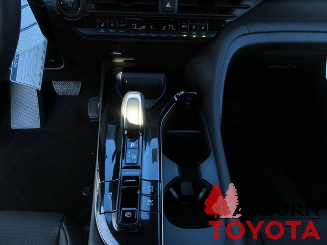 New 2026 Toyota Crown Signia image 15