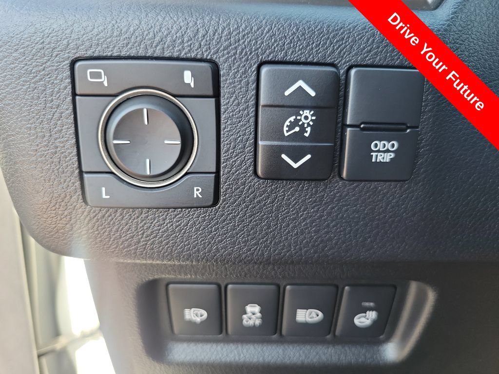 Used 2021 Lexus GX 460 Premium w/ Premium Package AWD/4WD image 16