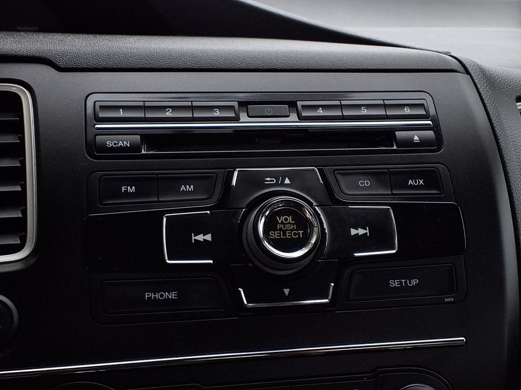 Used 2014 Honda Civic LX image 8