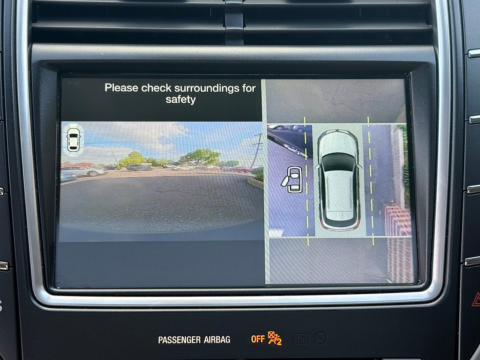 Used 2017 Lincoln MKX Reserve w/ Luxury Package AWD/4WD image 23