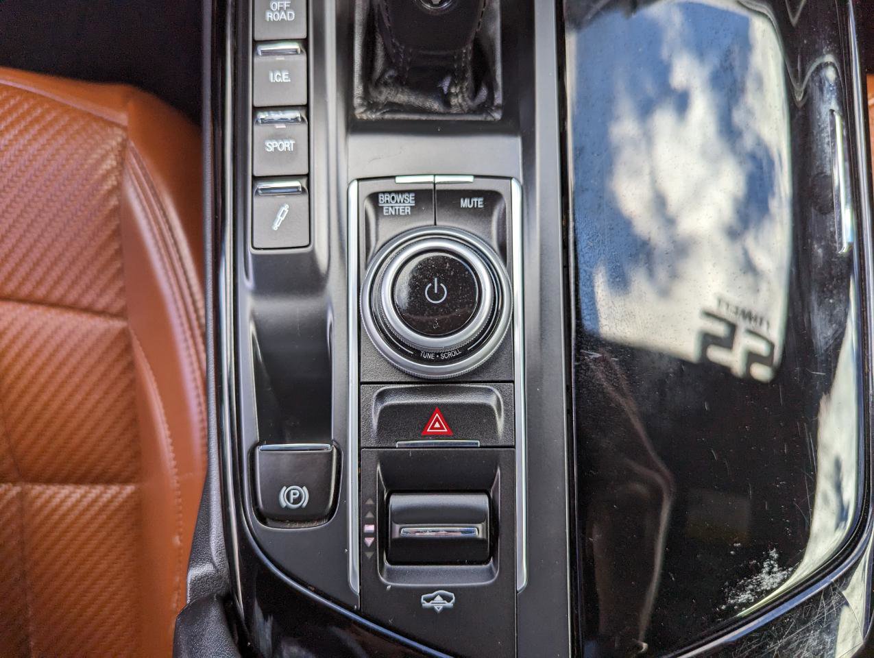 Used 2022 Maserati Levante Modena image 27