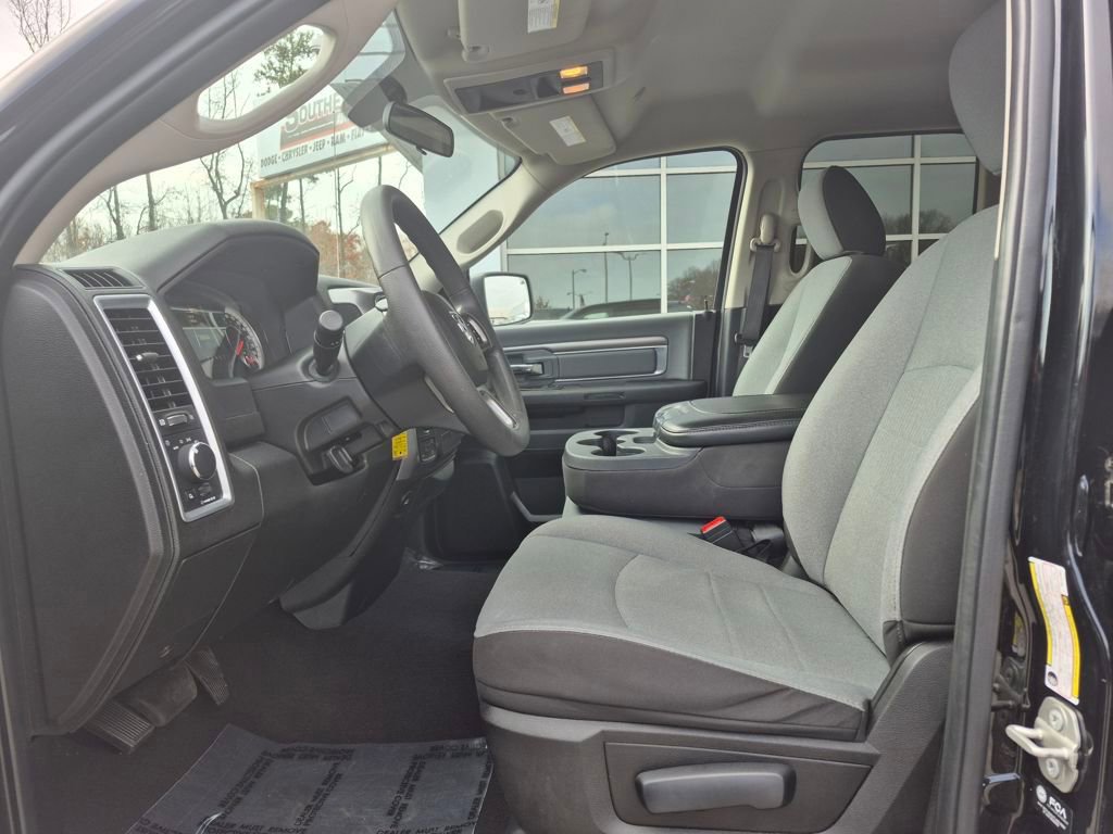 Used 2024 RAM 1500 Classic SLT video 2