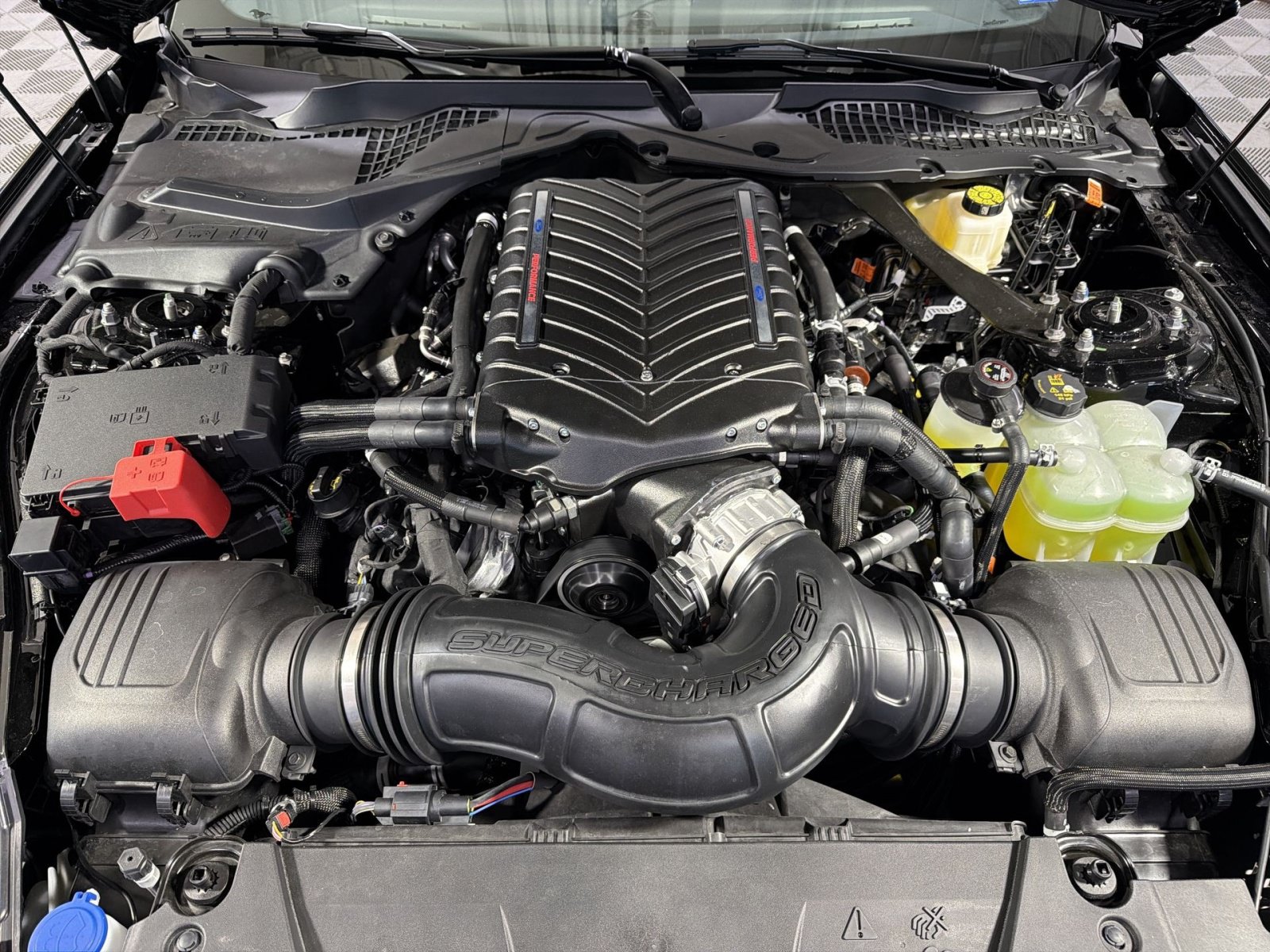 New 2026 Ford Mustang GT Premium w/ GT Performance Package RWD image 33