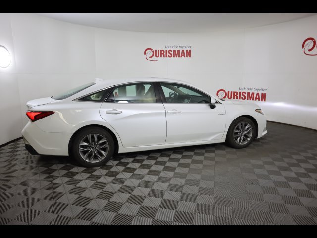 Used 2020 Toyota Avalon XLE w/ Moonroof Package FWD image 29