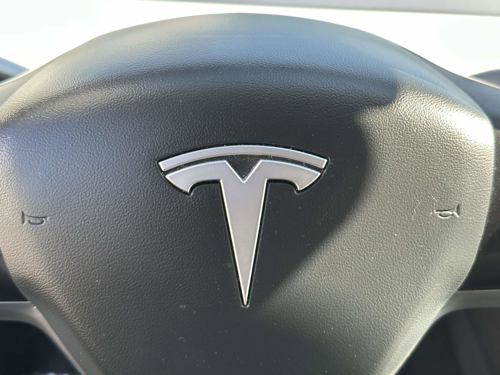 Used 2021 Tesla Model Y Long Range AWD/4WD image 20