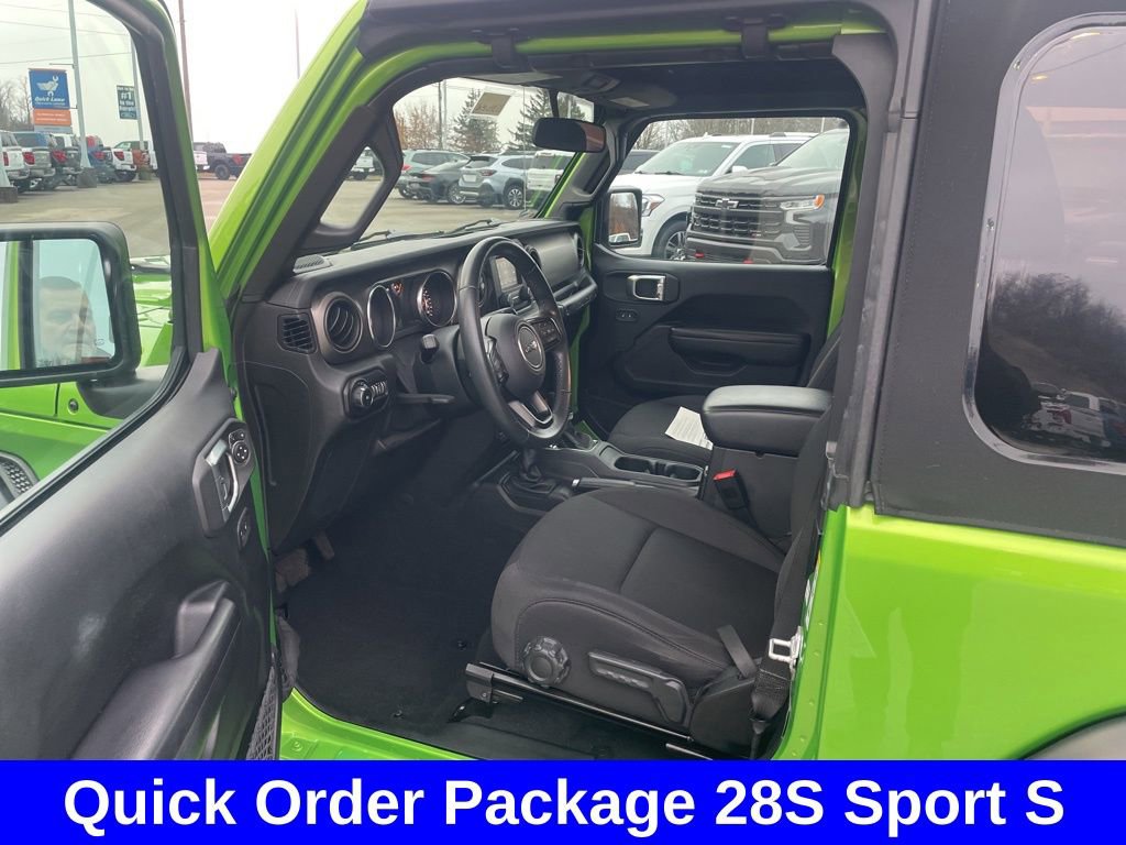 Used 2019 Jeep Wrangler Sport S image 3