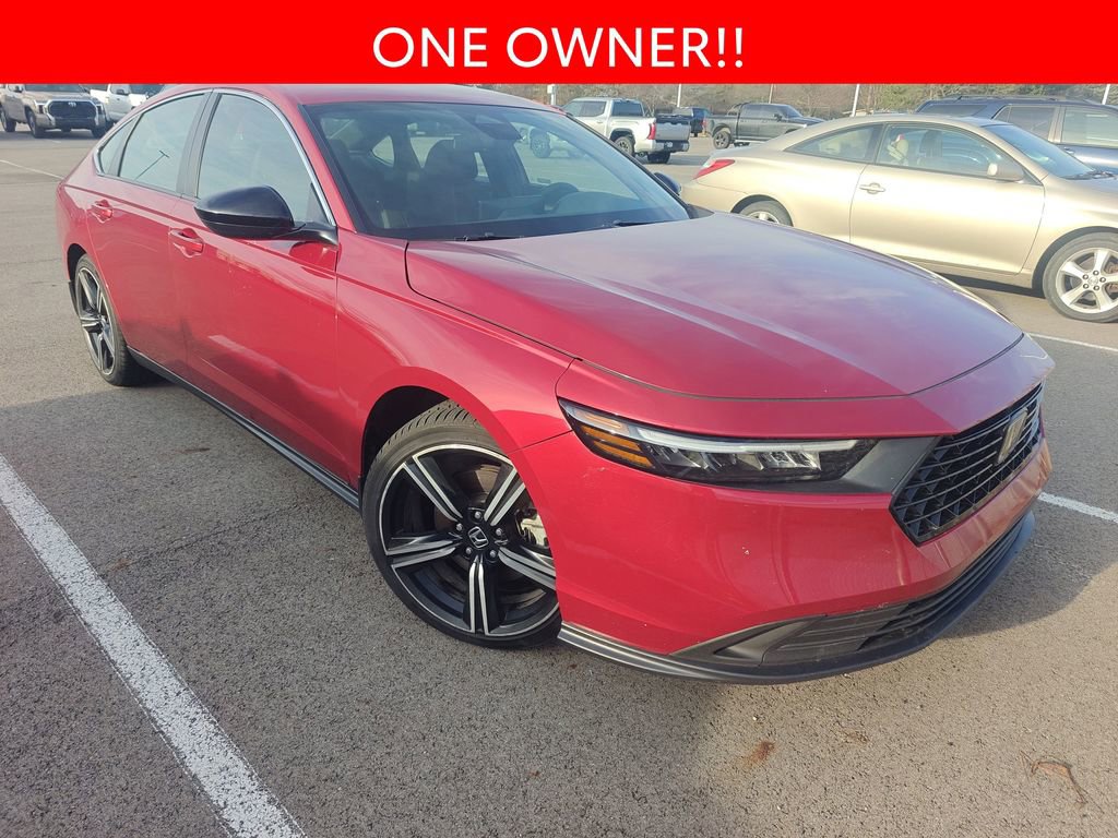 Used 2024 Honda Accord Sport image 3