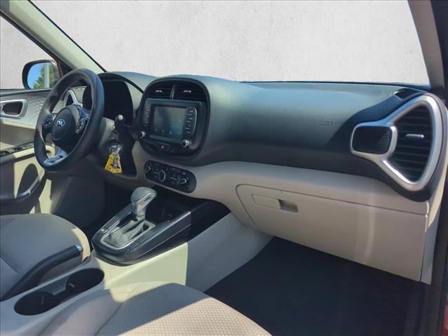 Used 2020 Kia Soul LX FWD image 30