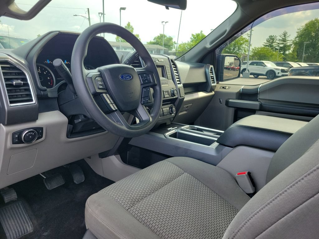 Used 2016 Ford F150 XLT w/ Trailer Tow Package RWD image 21