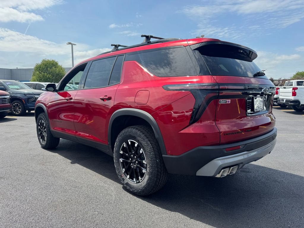 New 2026 Chevrolet Traverse Z71 w/ Enhanced Driving Package AWD/4WD image 4