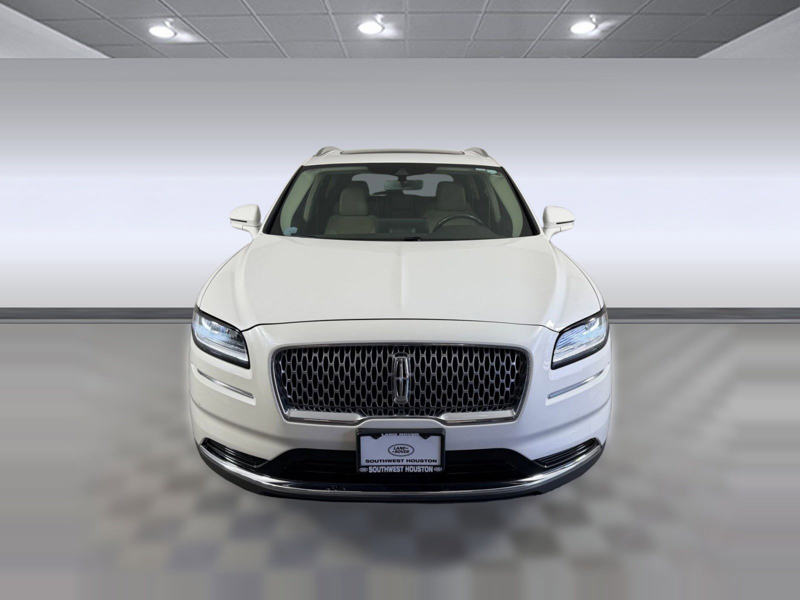 Used 2023 Lincoln Nautilus Reserve w/ Luxury Package image 6