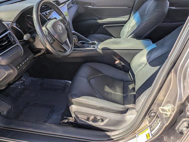 Used 2018 Toyota Camry XSE image 13