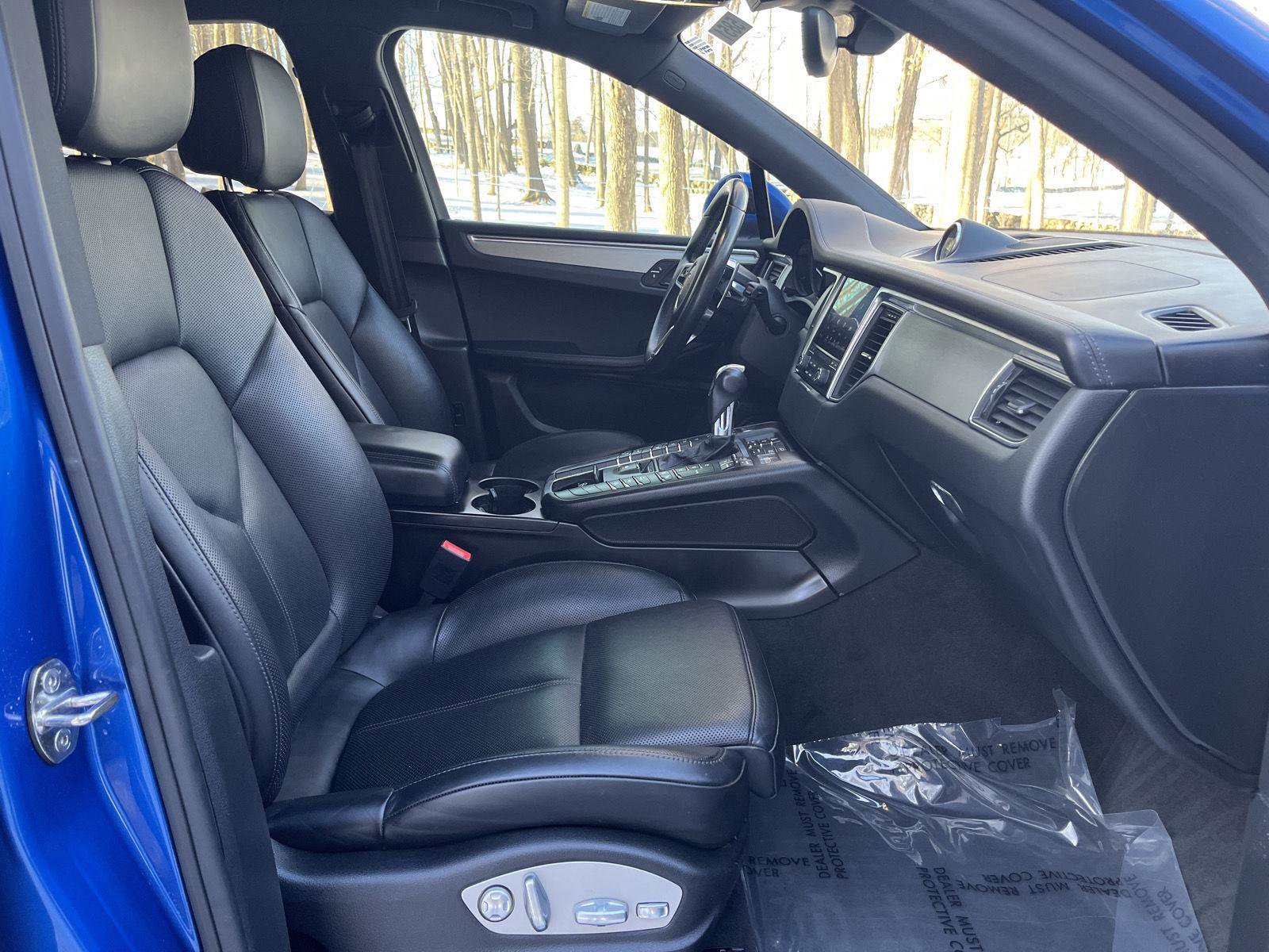 Used 2017 Porsche Macan S image 40