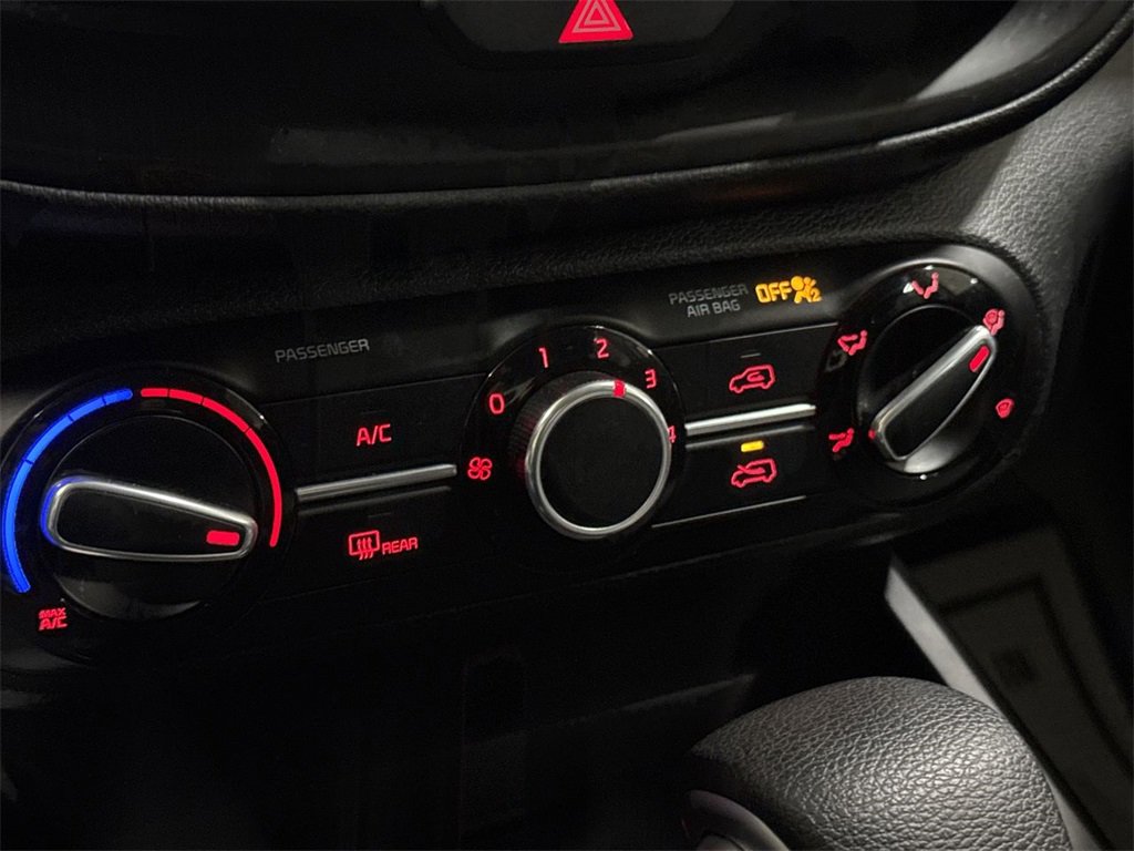 Used 2021 Kia Soul LX image 15