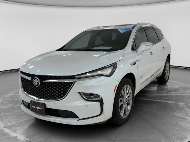 Used 2024 Buick Enclave Avenir w/ Avenir Technology Package image 7