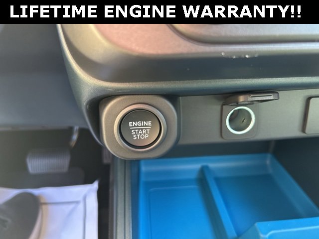 New 2025 Ford Maverick XLT image 21