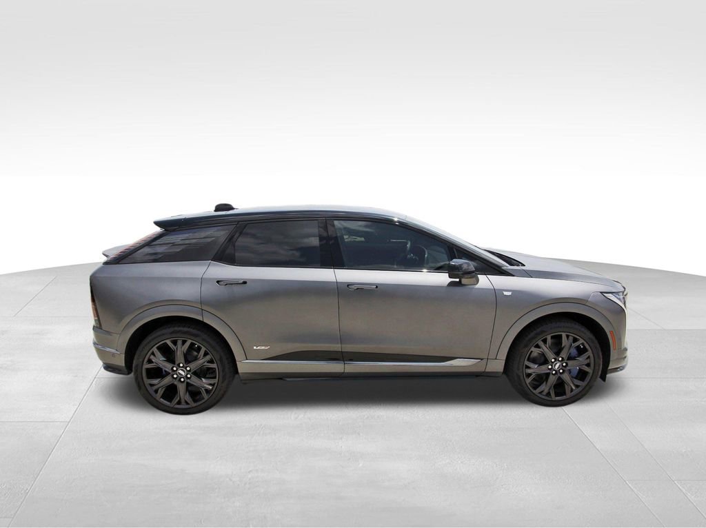 New 2026 Cadillac Optiq V AWD/4WD image 5
