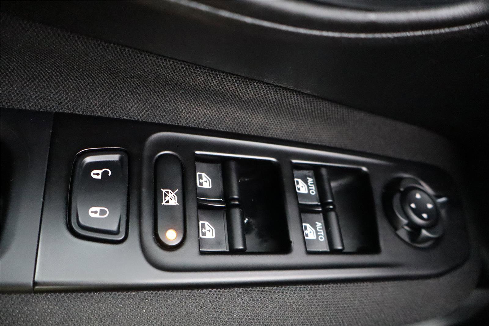 Used 2021 Jeep Renegade Sport image 14