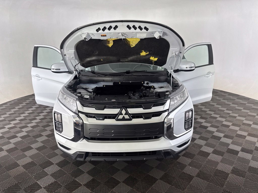 Used 2023 Mitsubishi Outlander Sport SE AWD/4WD image 12