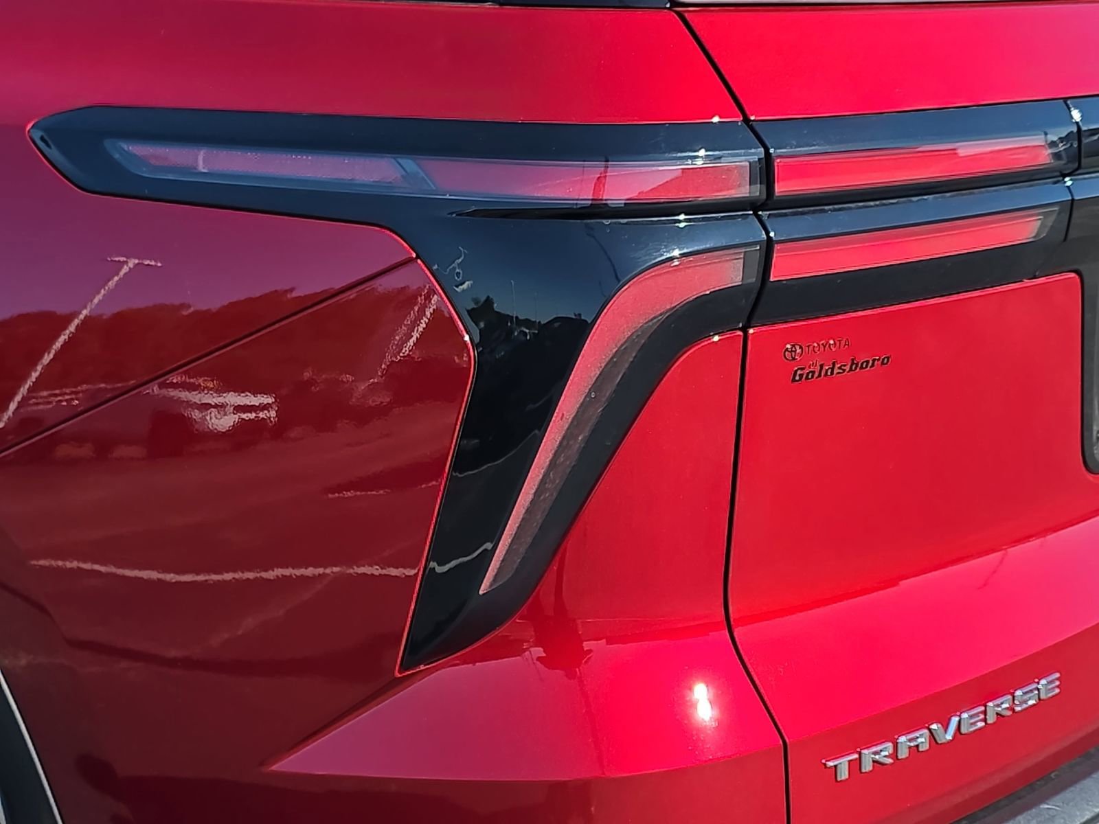 Used 2025 Chevrolet Traverse LT w/ Enhanced Driving Package FWD image 34