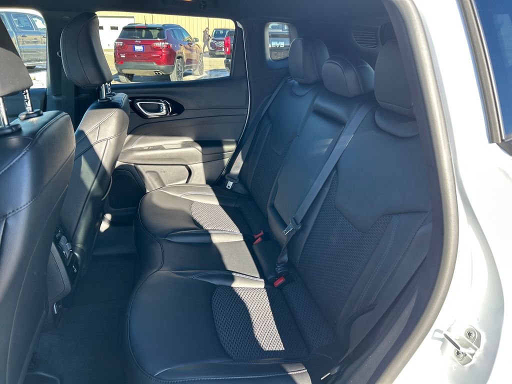 New 2026 Jeep Compass Latitude image 15