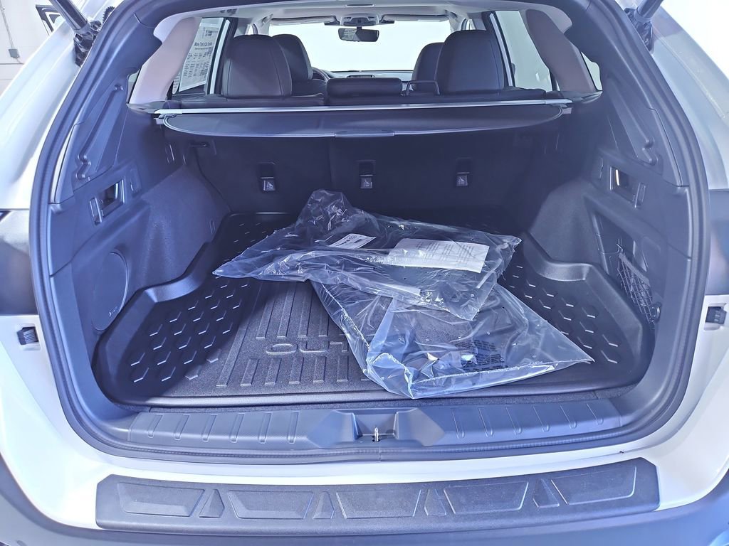 New 2025 Subaru Outback Limited image 23
