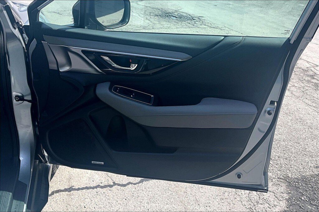 Certified 2025 Subaru Outback Limited XT image 14