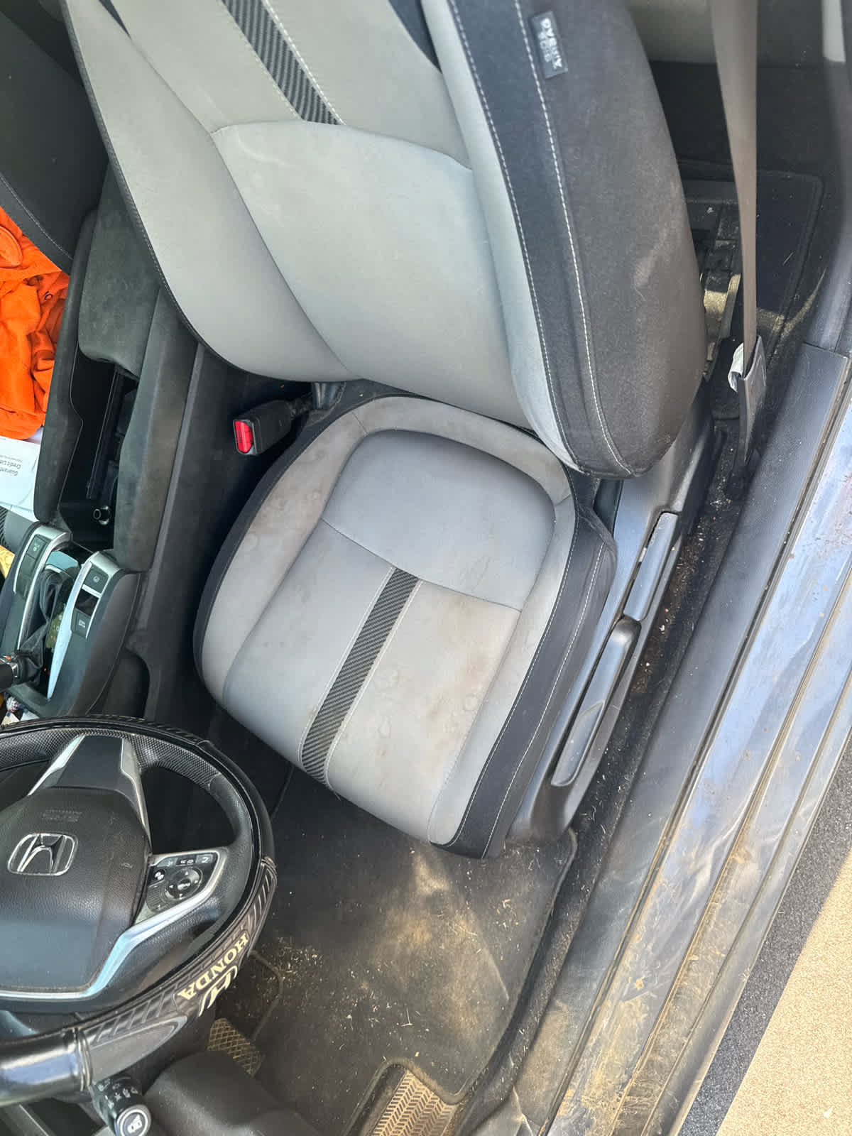 Used 2017 Honda Civic EX-T image 2