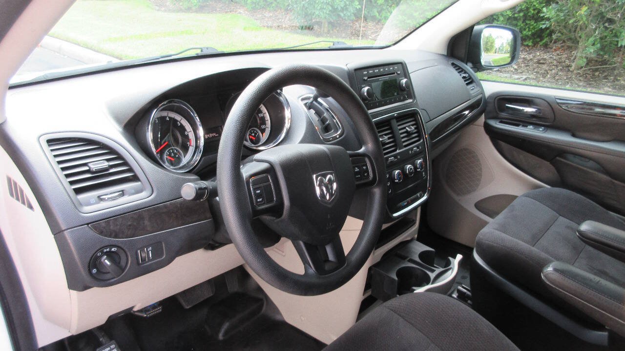 Used 2014 RAM C/V Tradesman FWD image 10