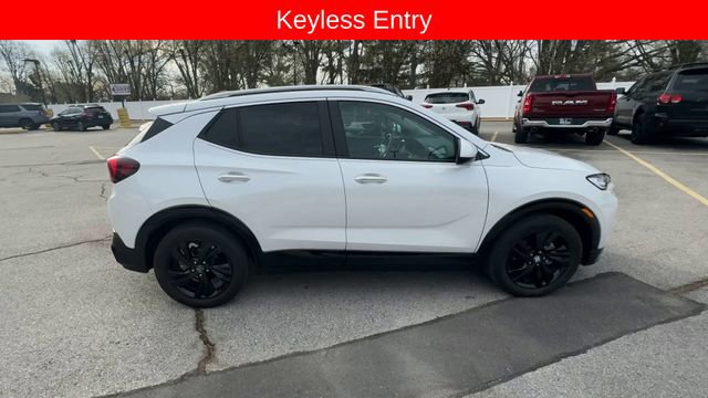 Used 2024 Buick Encore GX Sport Touring w/ Comfort Package image 9