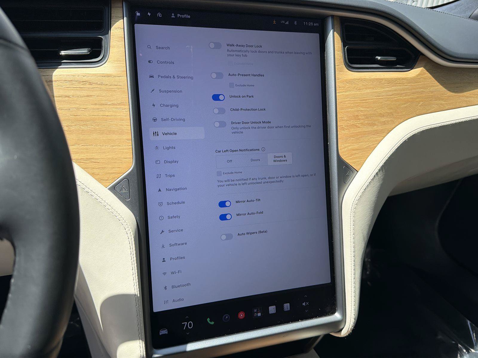 Used 2021 Tesla Model S Long Range Plus AWD/4WD image 40