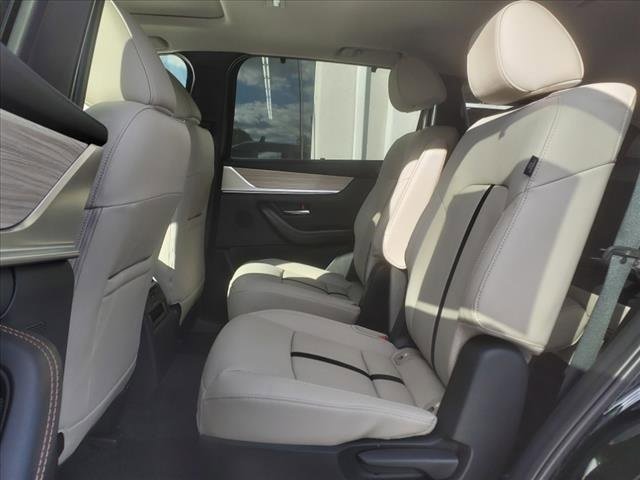 New 2025 MAZDA CX-90 3.3 Turbo w/ Preferred Package image 12