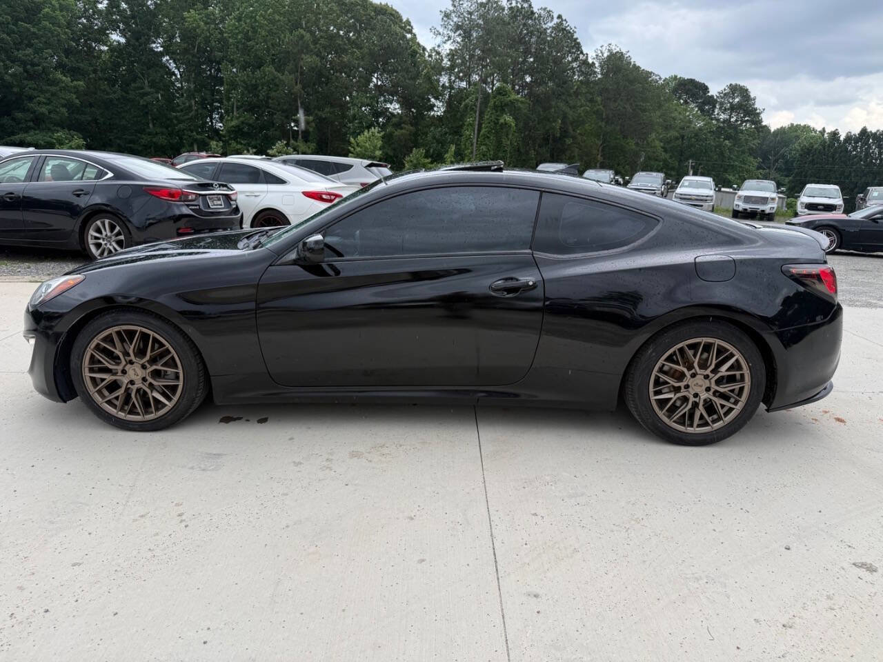Used 2013 Hyundai Genesis 2.0T RWD image 8