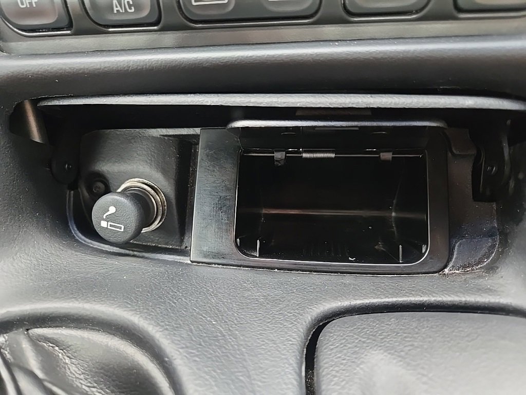 Used 2003 Chevrolet Corvette Convertible w/ Preferred Equipment Group1 image 54