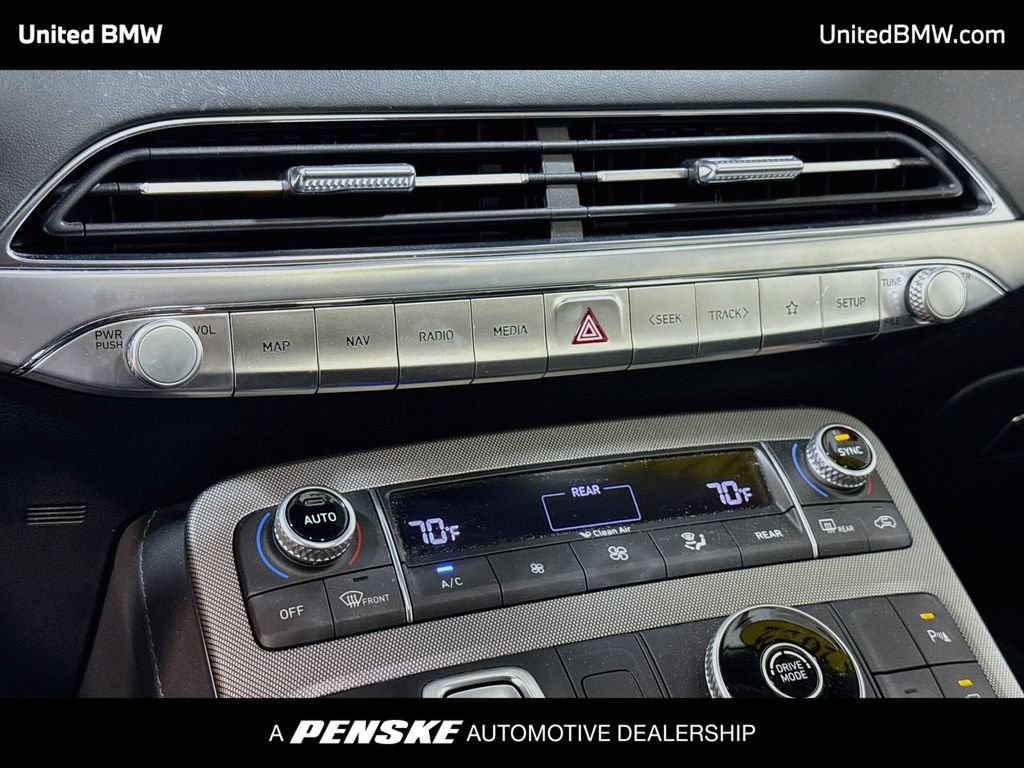 Used 2022 Hyundai Palisade Limited FWD image 18