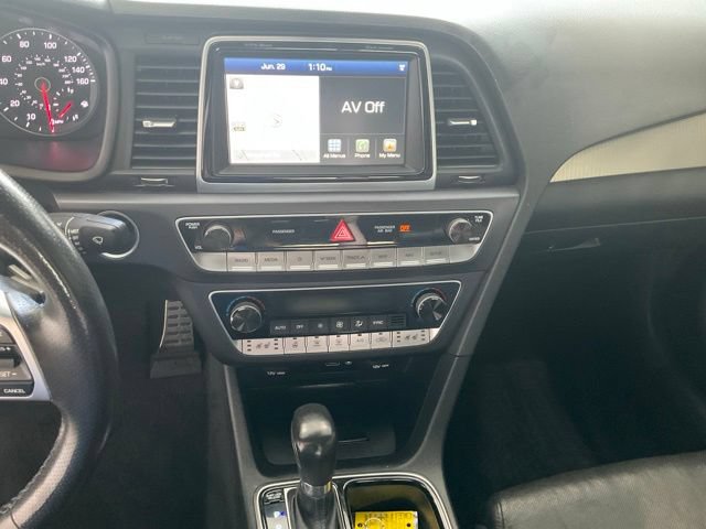 Used 2019 Hyundai Sonata Limited FWD image 13